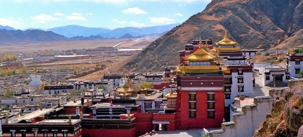 Tibet-Everest-Base-Camp-Tour-11-990x490-990x450